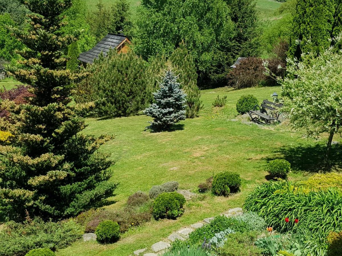 Lily Garden Bed & Breakfast Mizerna Exterior photo