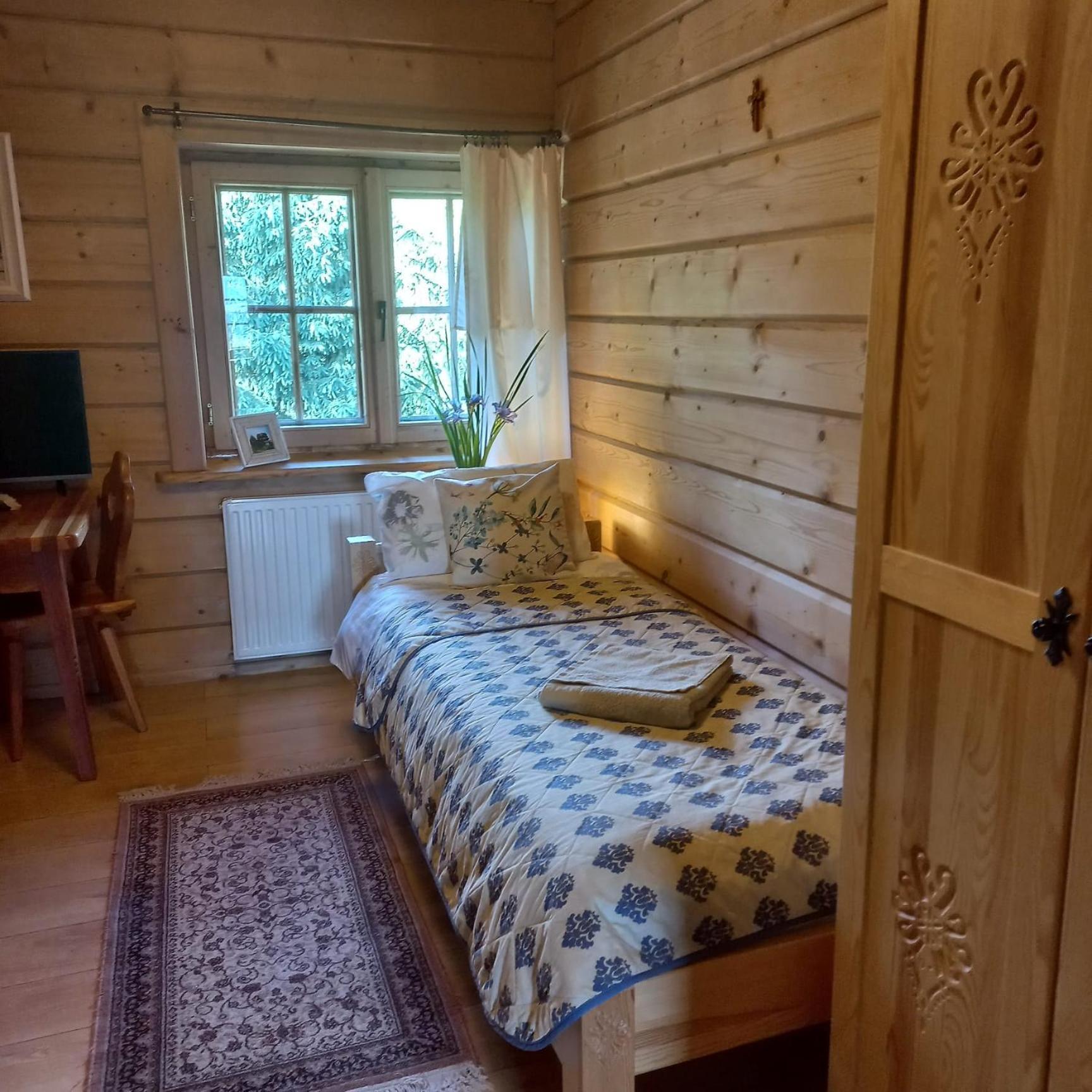 Lily Garden Bed & Breakfast Mizerna Room photo